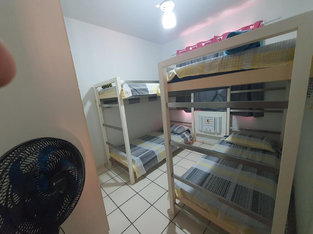 Apartamento Quadra Praia Com Vista Mar Гуарапарі Екстер'єр фото